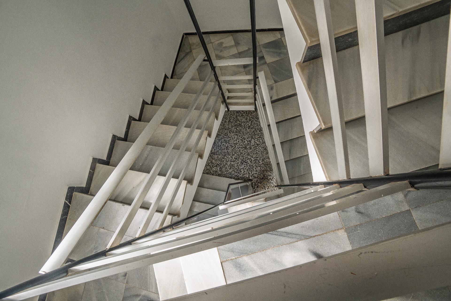 Amplio piso con jacuzzi y terraza en el centro de Vergel