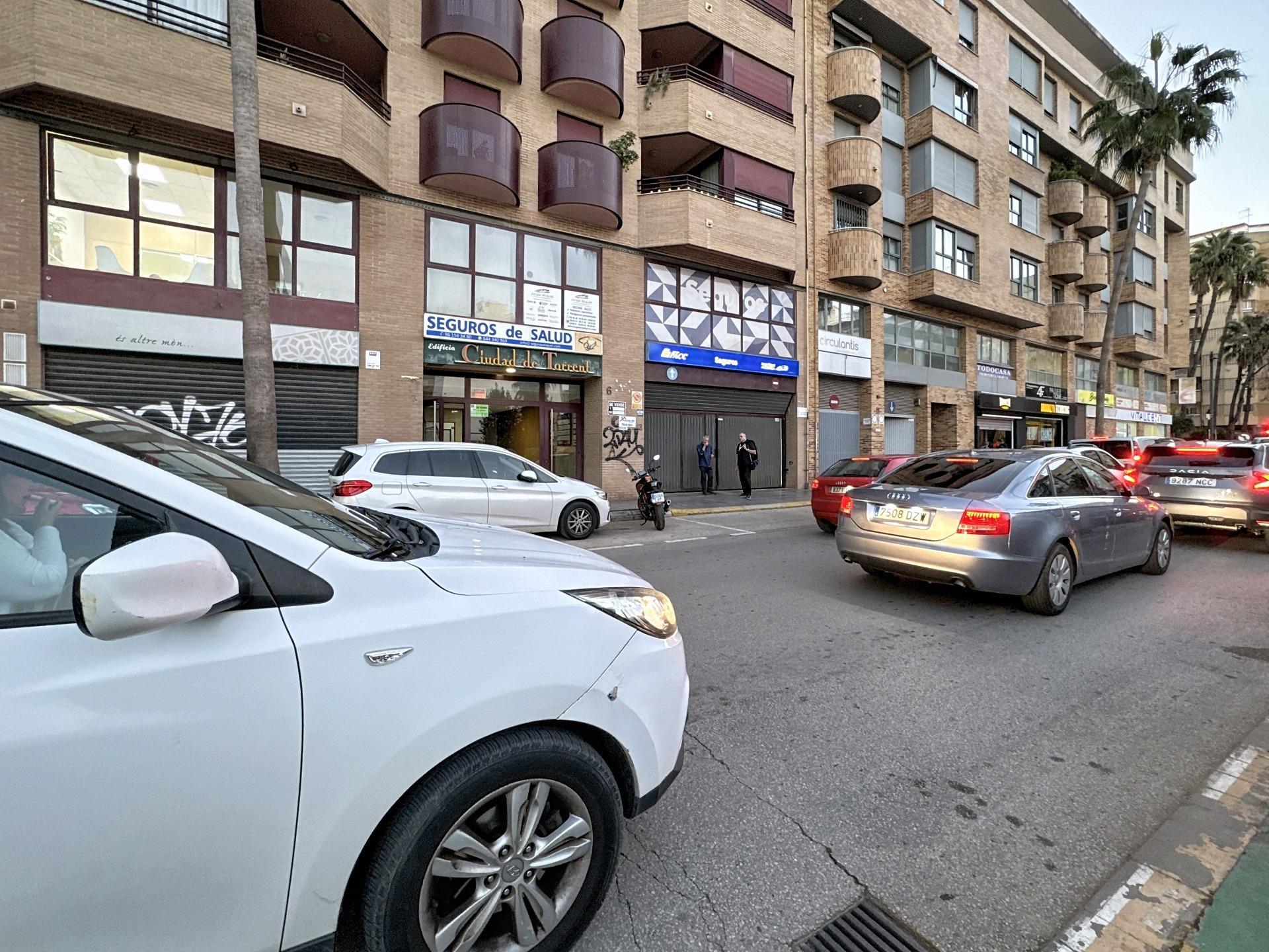 Oficinas-Venta-Torrent-1978441-Foto-28