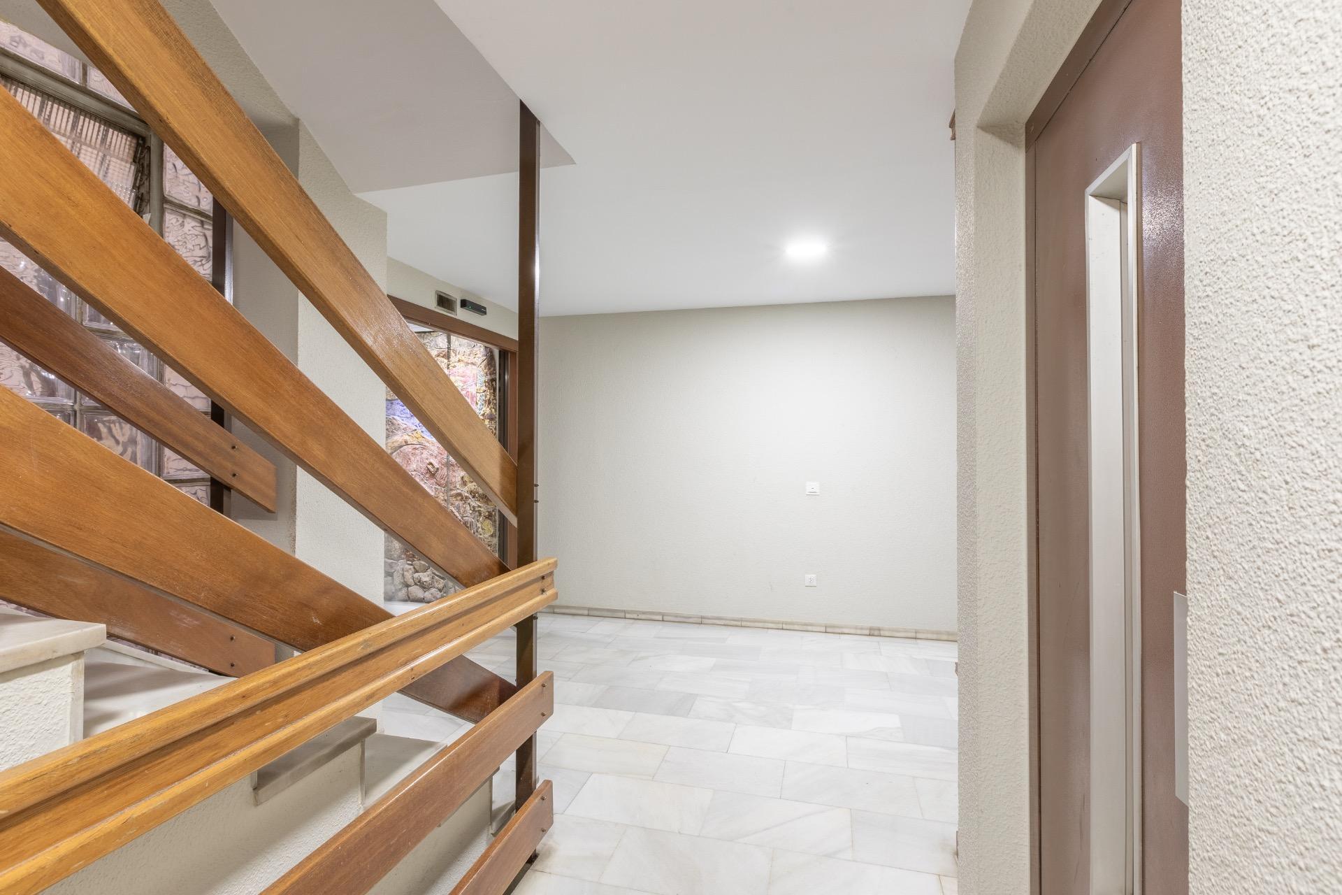 APARTAMENTO DE LUJO EN CALLE JUAN MAMBRILLA