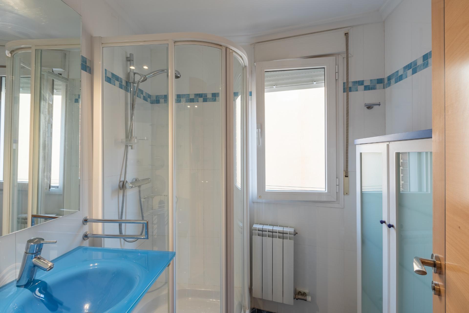 APARTAMENTO DE LUJO EN CALLE JUAN MAMBRILLA