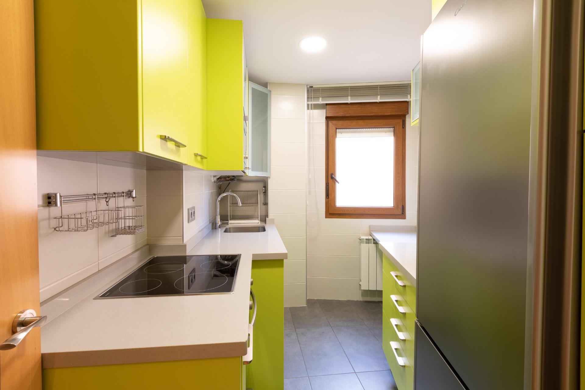 APARTAMENTO DE LUJO EN CALLE JUAN MAMBRILLA