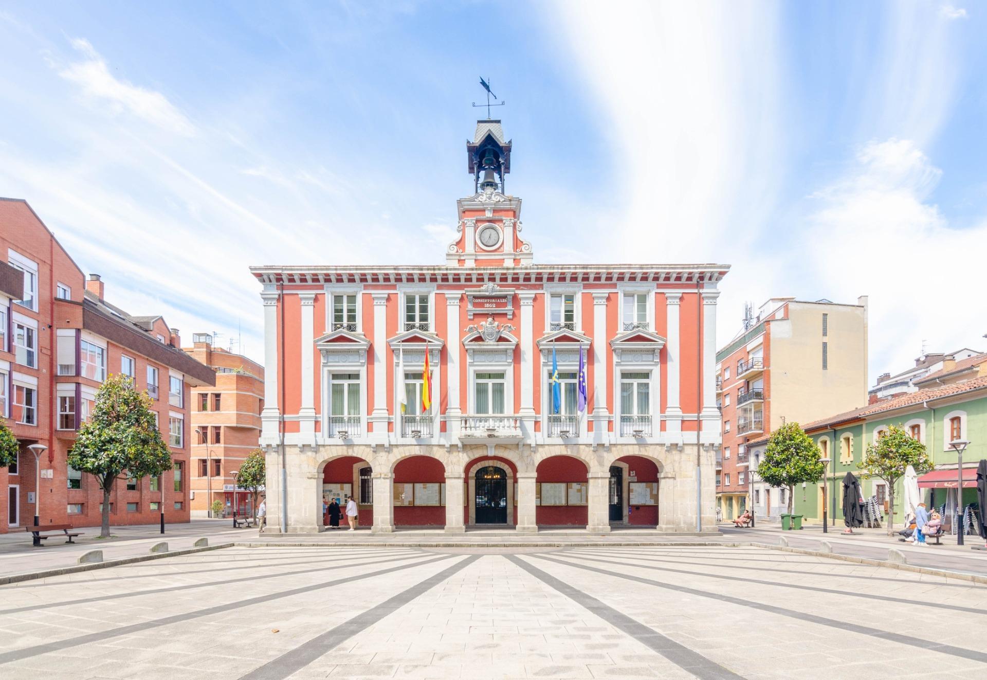 CASA PARA REHABILITAR EN MIERES NEGOCIABLE