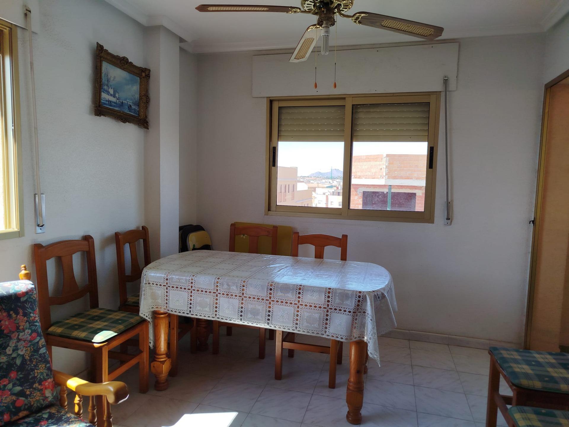 Piso en LO PAGÁN 4 dormitorios, parking y piscina