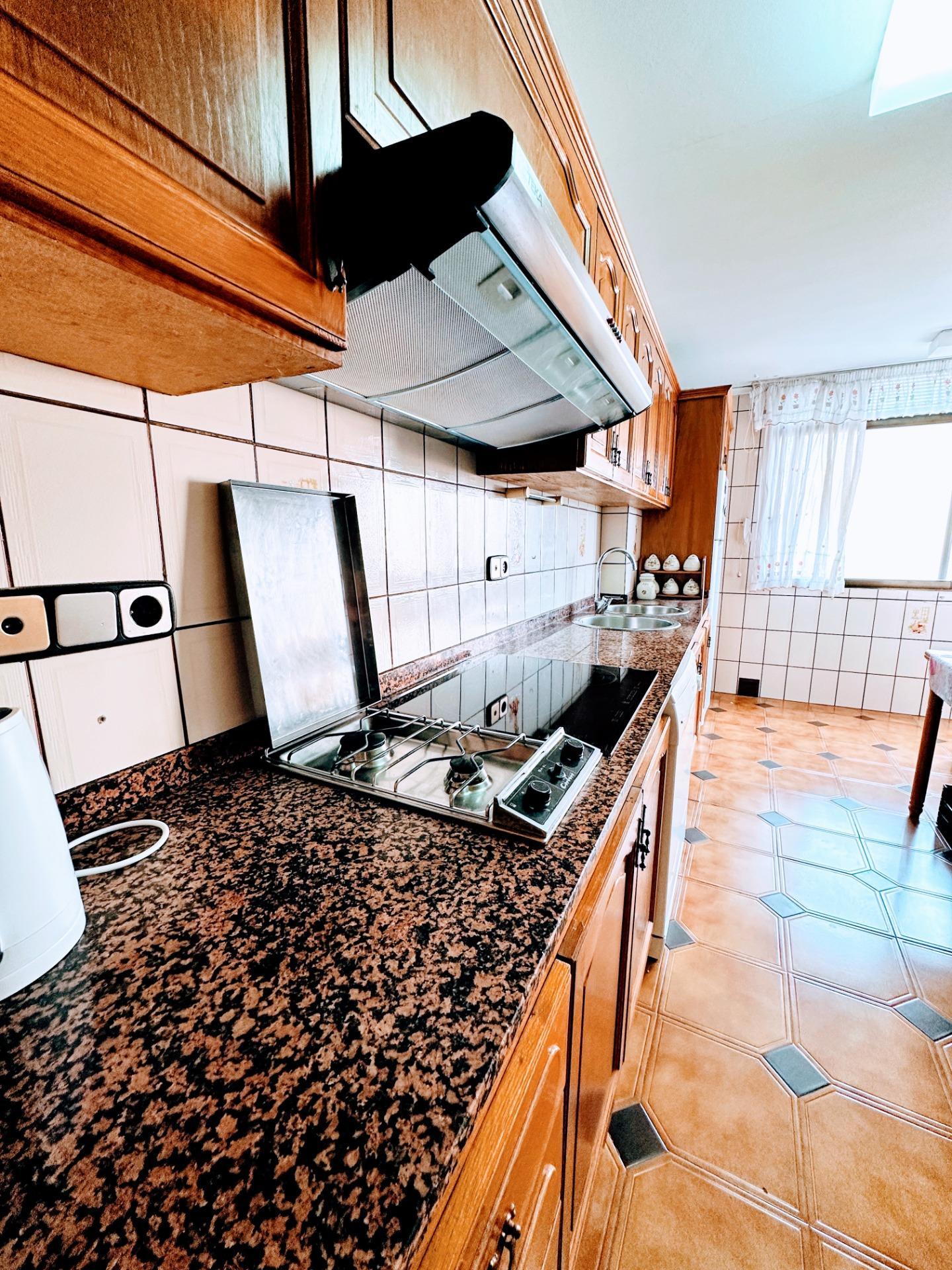 Luminoso y amplio piso en venta en Grau de Gandia, frente al Polideportivo