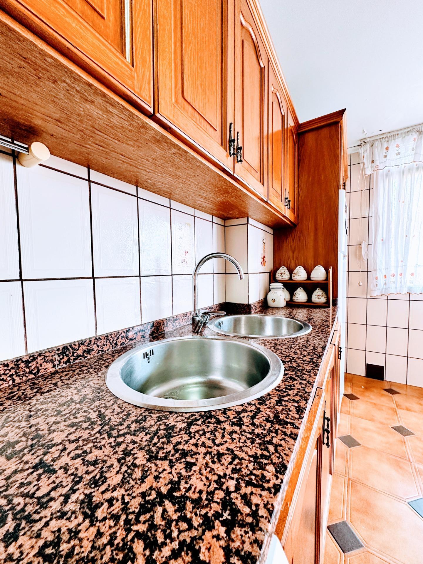 Luminoso y amplio piso en venta en Grau de Gandia, frente al Polideportivo