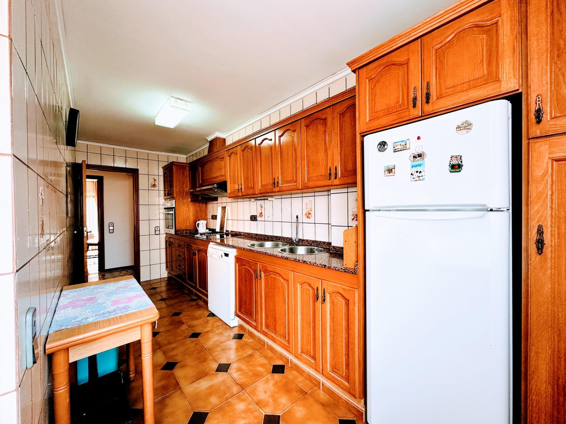 Luminoso y amplio piso en venta en Grau de Gandia, frente al Polideportivo