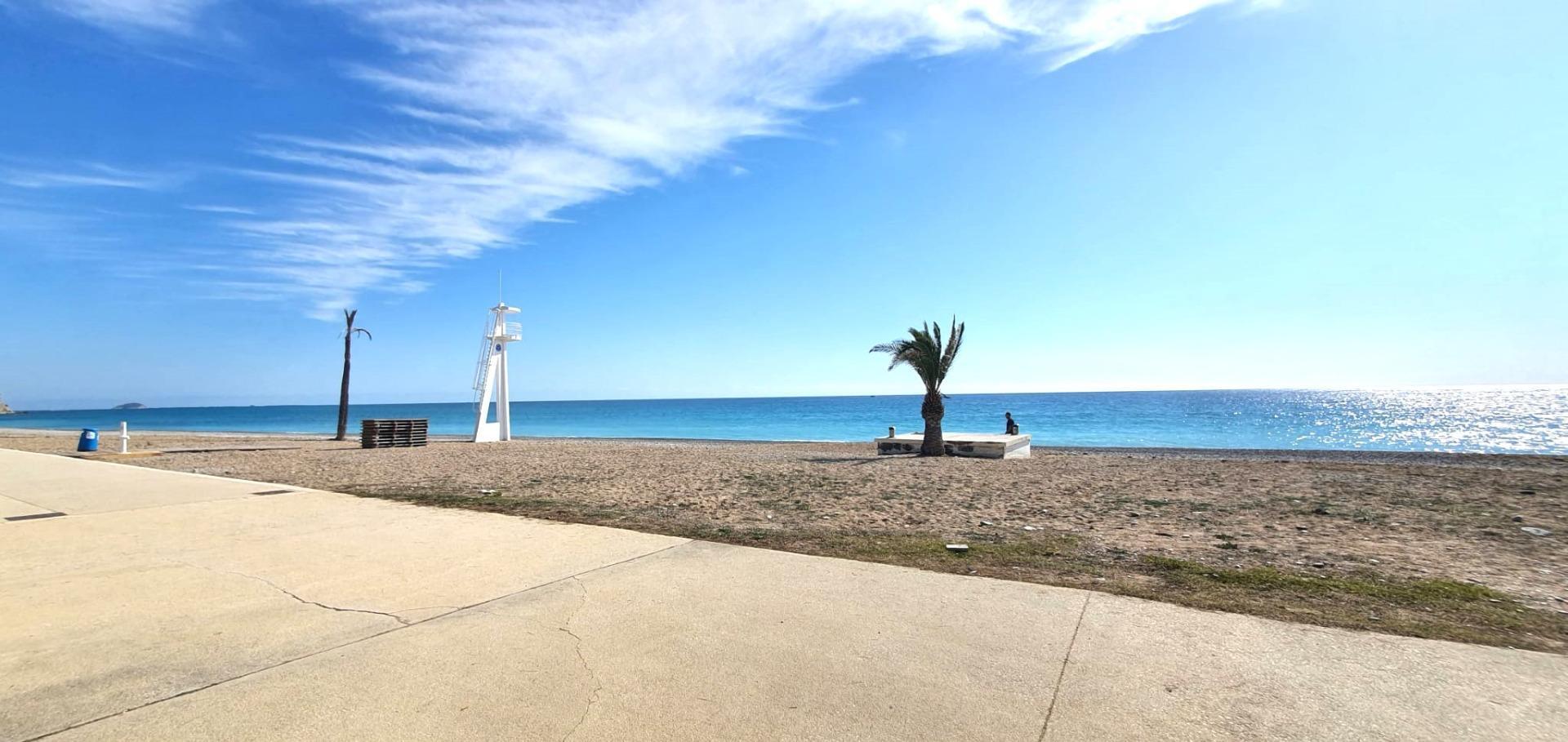 A la venta lujosa Villa a 50 metros del mar en la mejor urbanización del Montíboli en Villajoyosa
