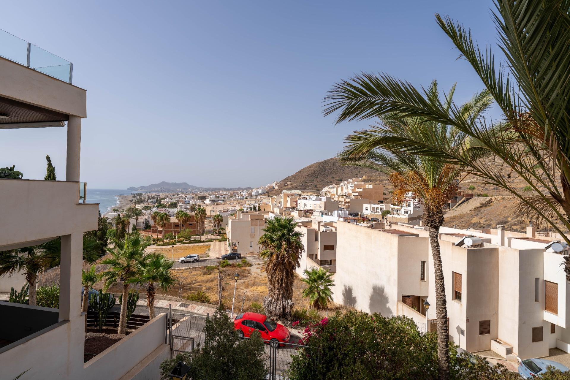 Maravilloso apartamento con vistas al mar en Carboneras