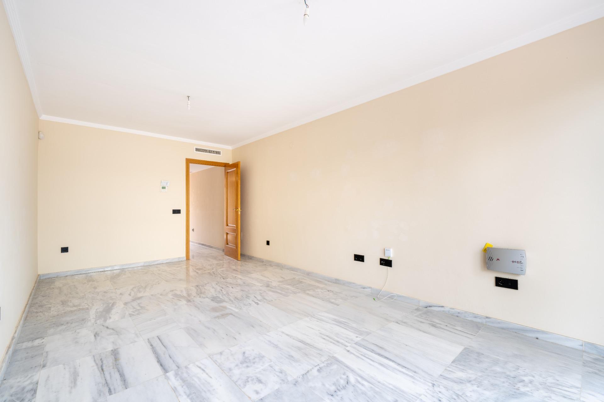 MAGNIFICO DUPLEX NUEVO A ESTRENA CON VISTAS AL MAR