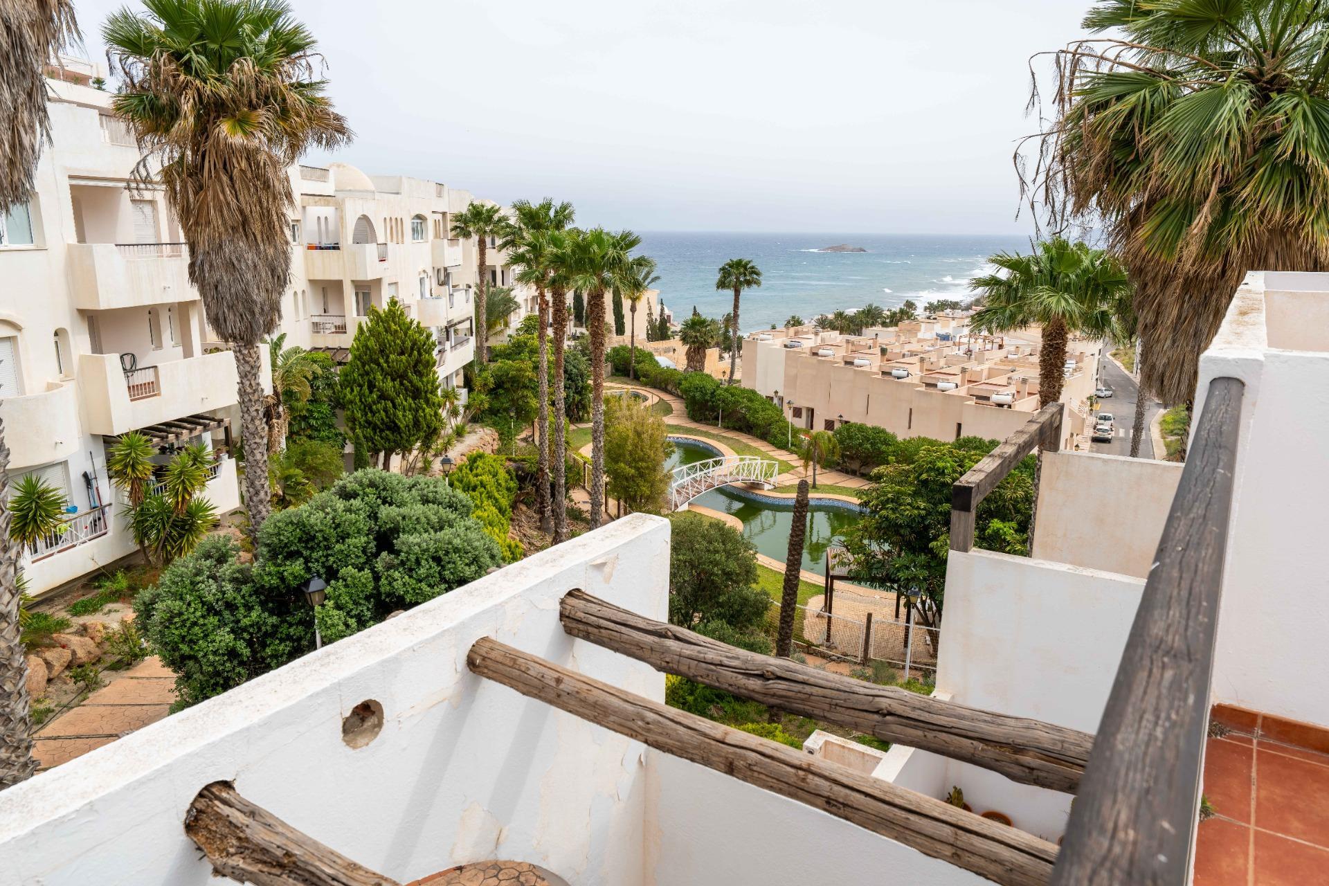 MAGNIFICO DUPLEX NUEVO A ESTRENA CON VISTAS AL MAR