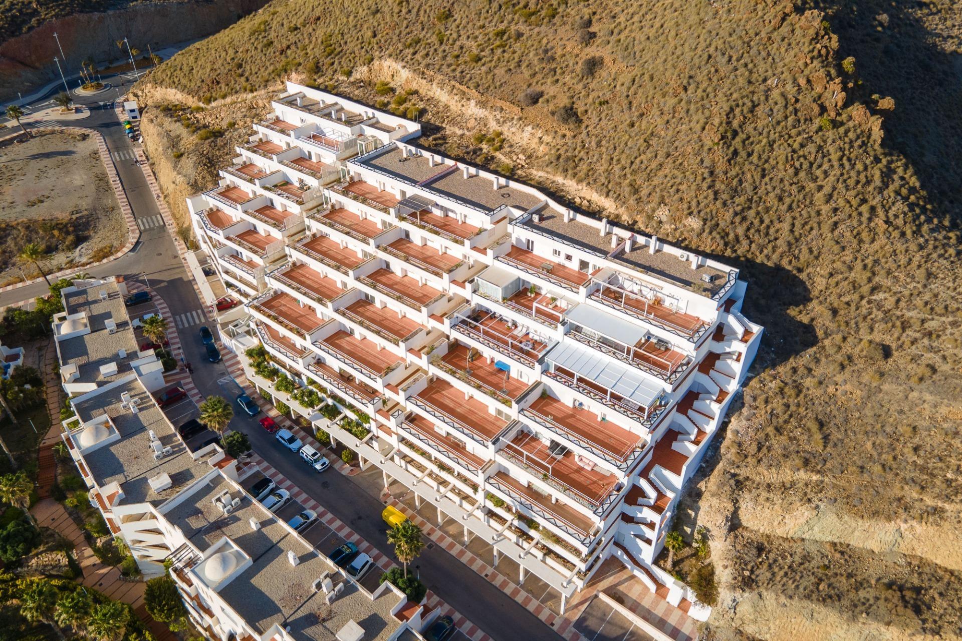 MAGNIFICO DUPLEX NUEVO A ESTRENA CON VISTAS AL MAR