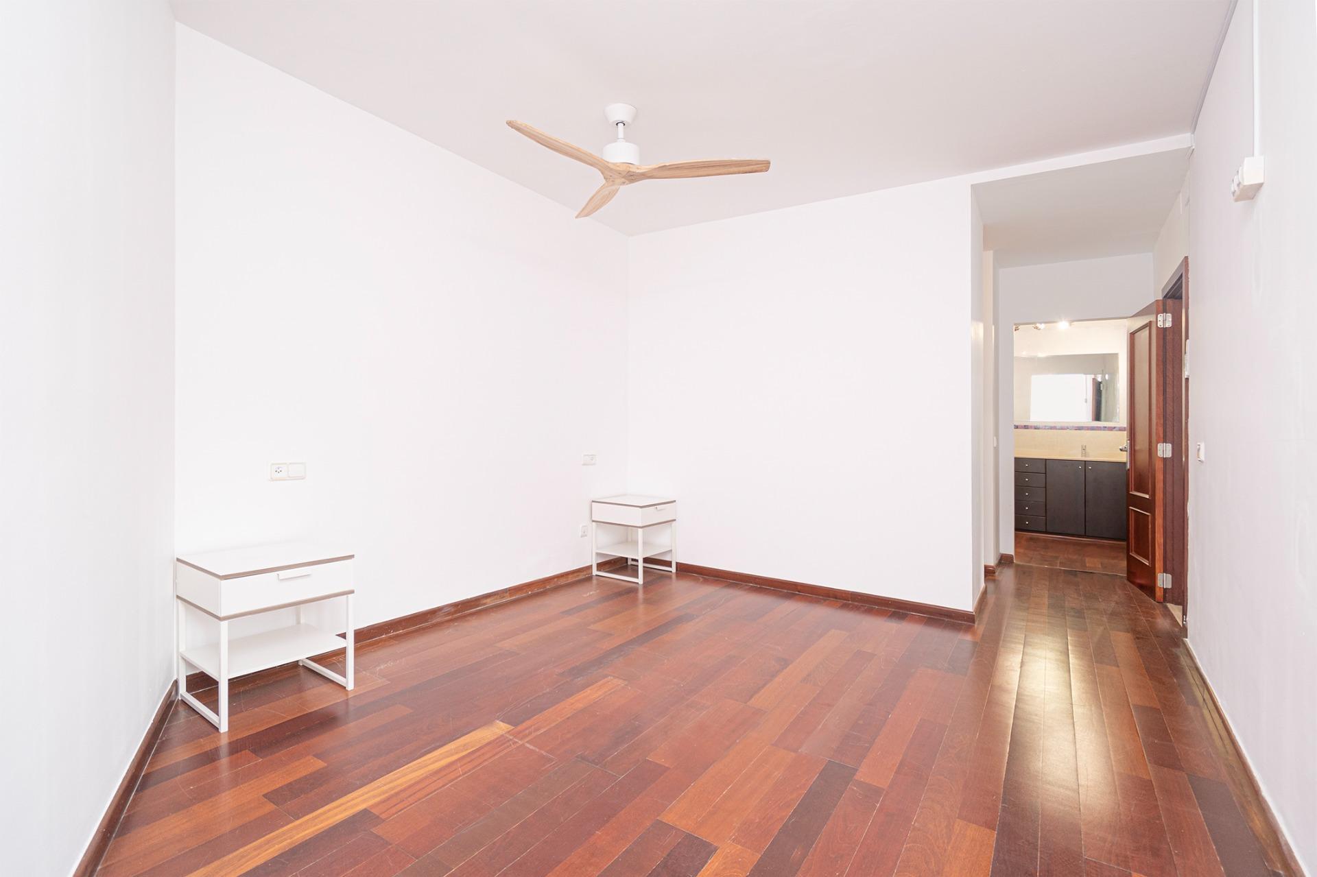 Amplia y tranquila vivienda con terraza y patio ? cerca de Porto Pi