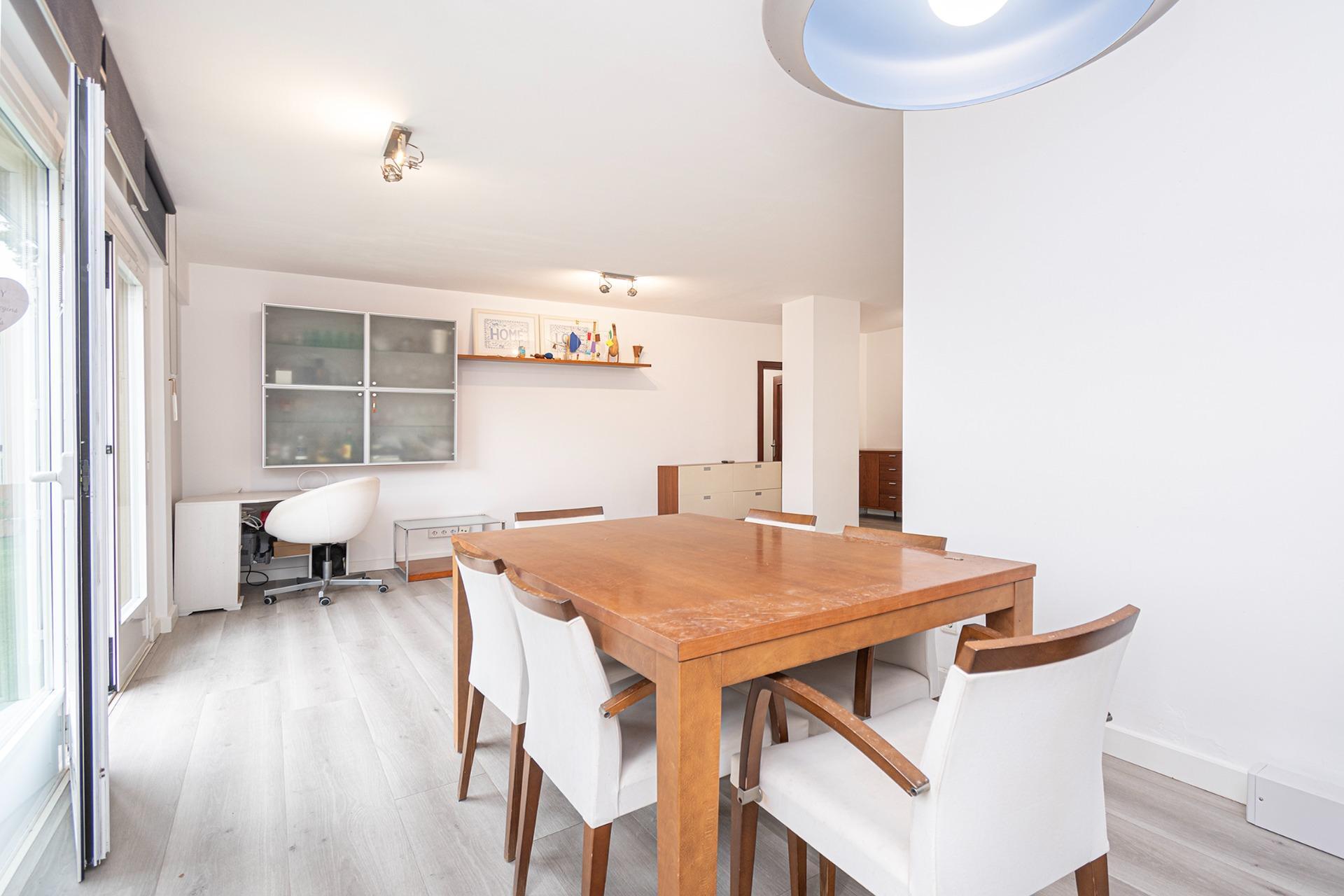 Amplia y tranquila vivienda con terraza y patio ? cerca de Porto Pi