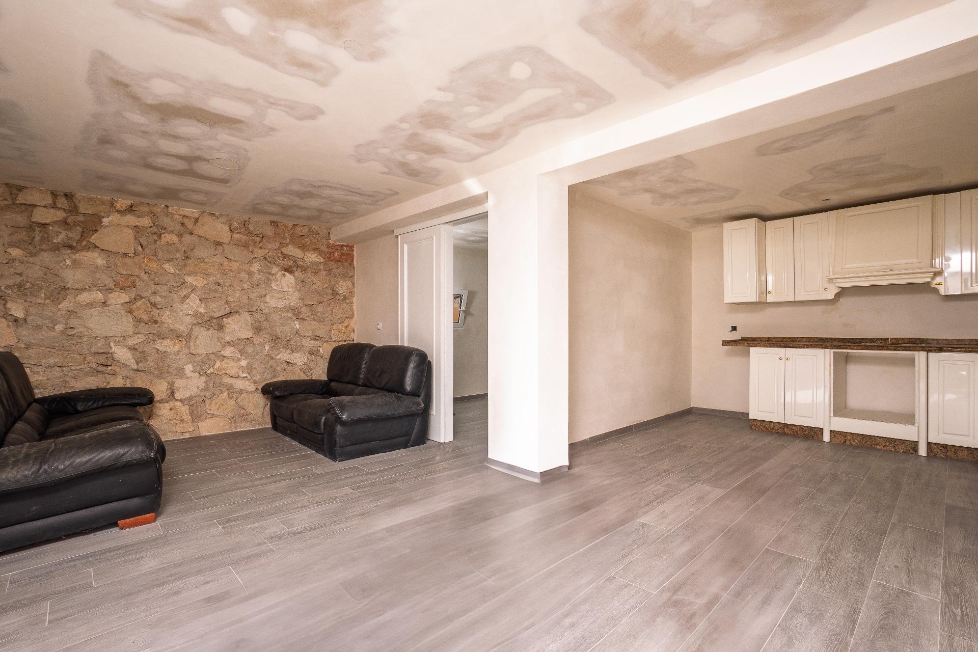 Local para oficina, Estética, Tienda, Yoga y otros en Venta en Foietes Benidorm