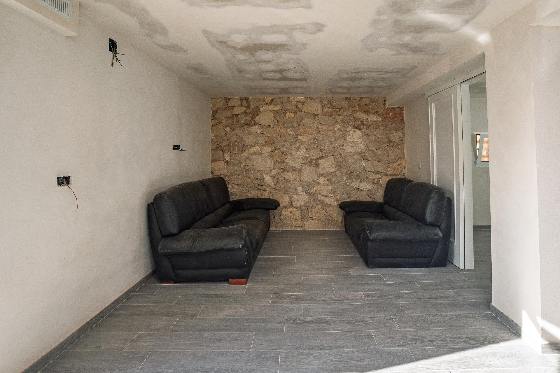 Local para oficina, Estética, Tienda, Yoga y otros en Venta en Foietes Benidorm