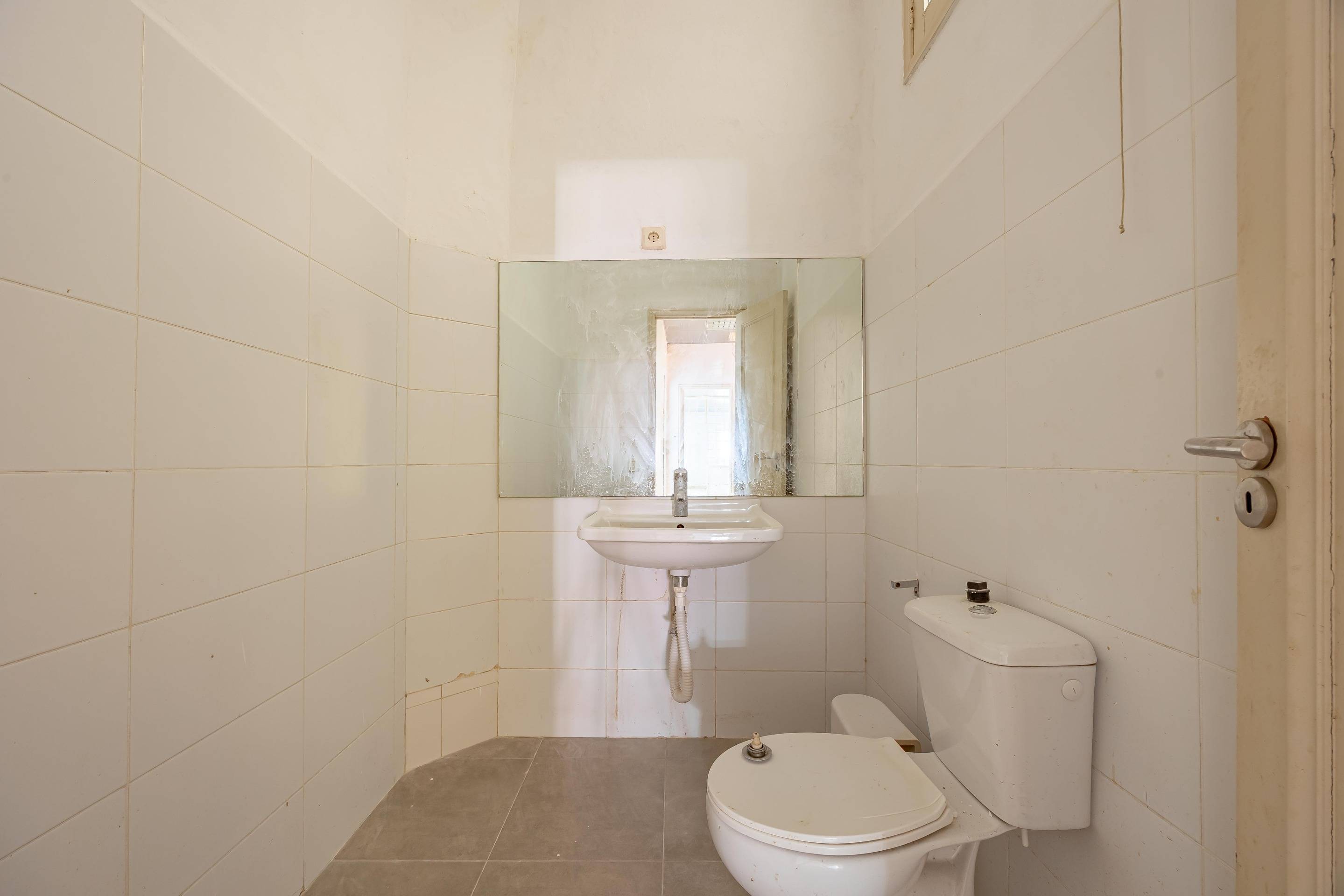 AMPLIO PISO FAMILIAR EN VENTA EN ZONA TRIANA