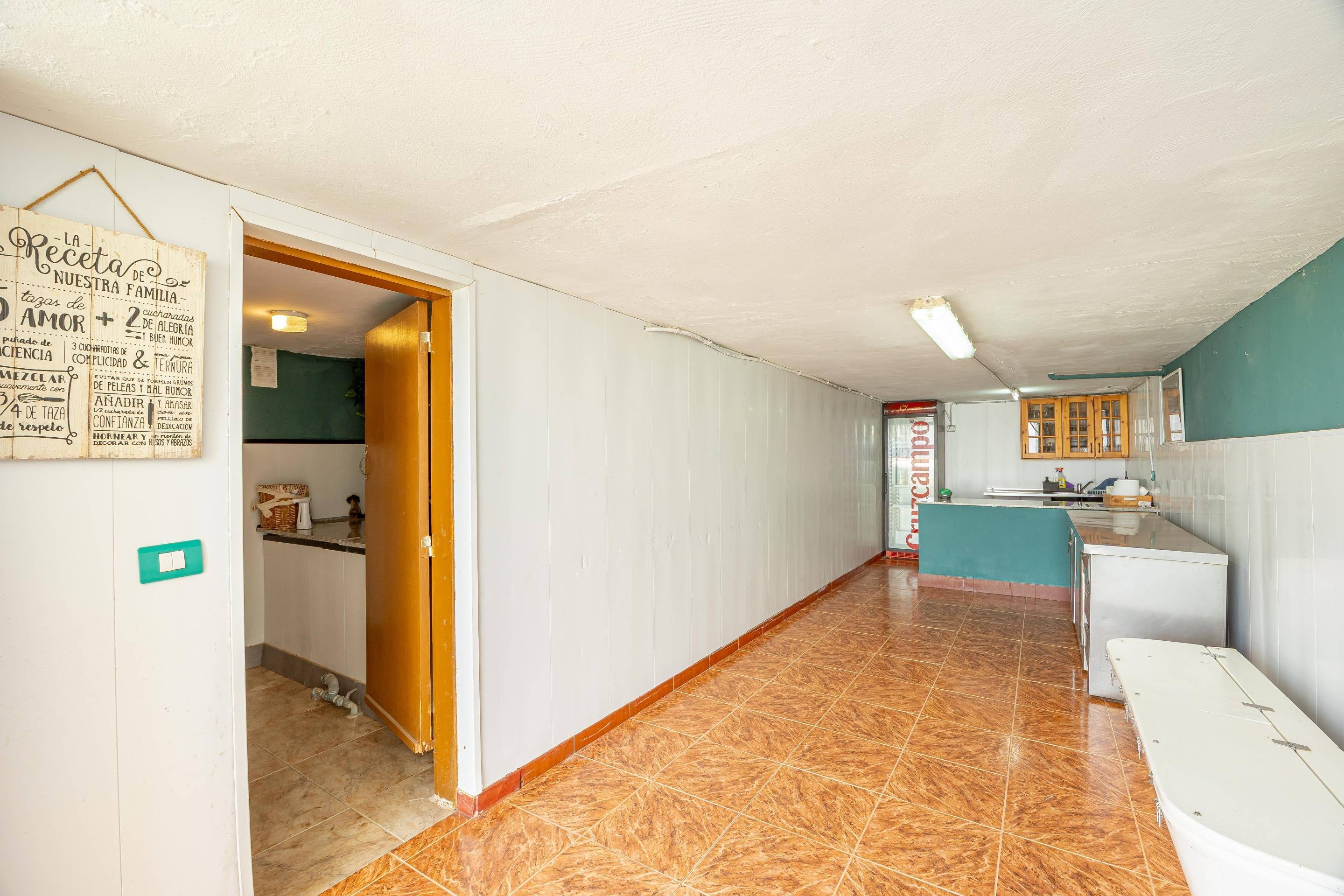 AMPLIO CHALET EN LAS MEDIANÍAS, TELDE