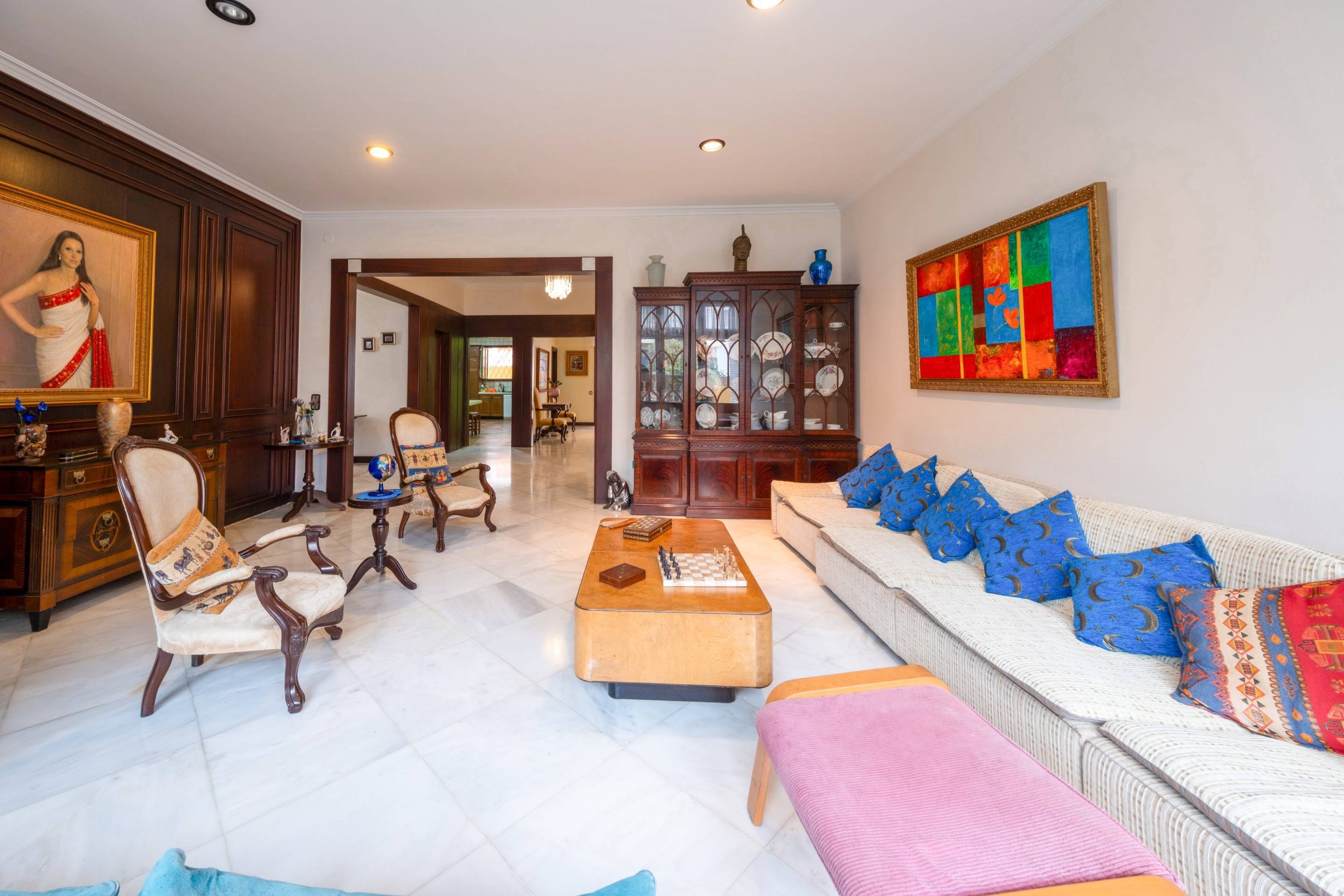 BONITO CHALET PAREADO EN CIUDAD JARDÍN