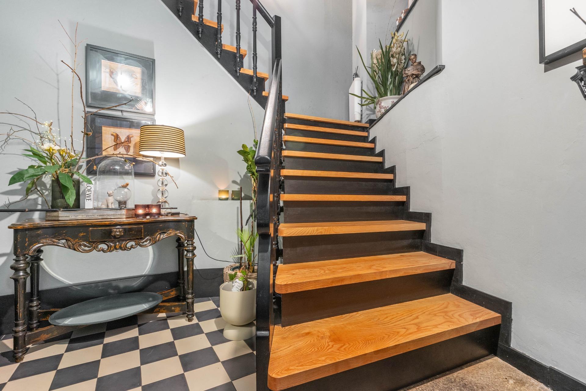 ? Una joya colonial en el corazón de Ribadeo: historia, diseño y lujo en una vivienda irrepetible