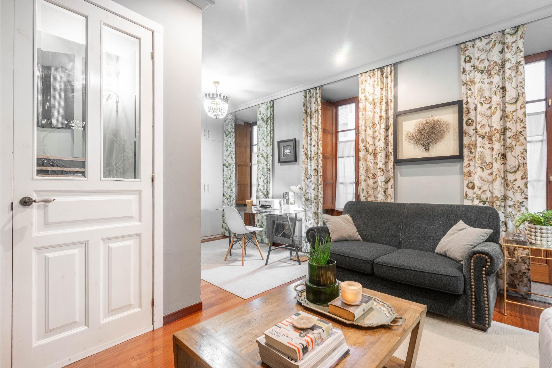 ? Una joya colonial en el corazón de Ribadeo: historia, diseño y lujo en una vivienda irrepetible