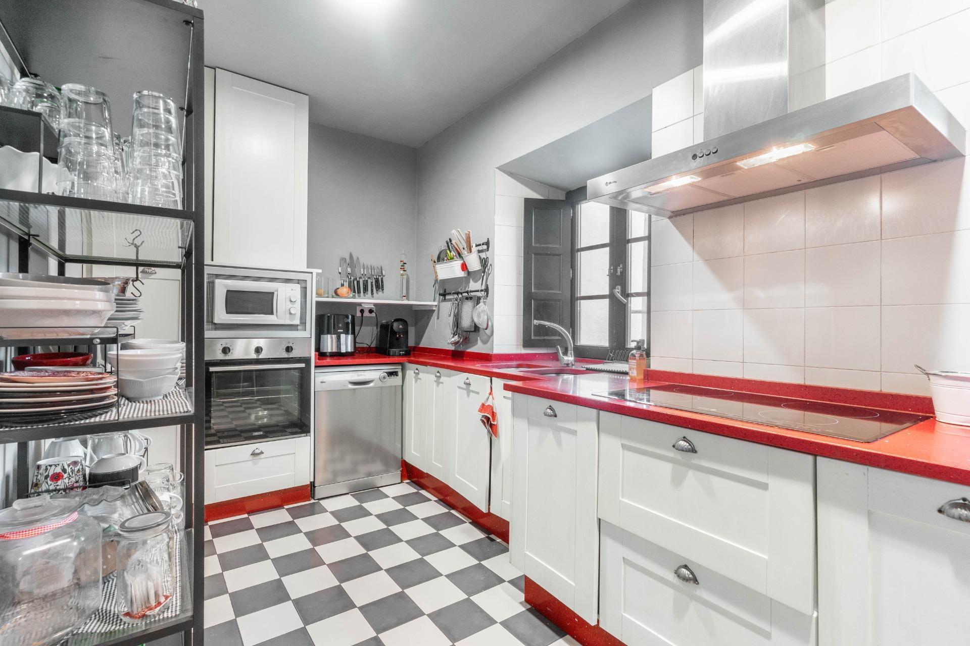 ? Una joya colonial en el corazón de Ribadeo: historia, diseño y lujo en una vivienda irrepetible