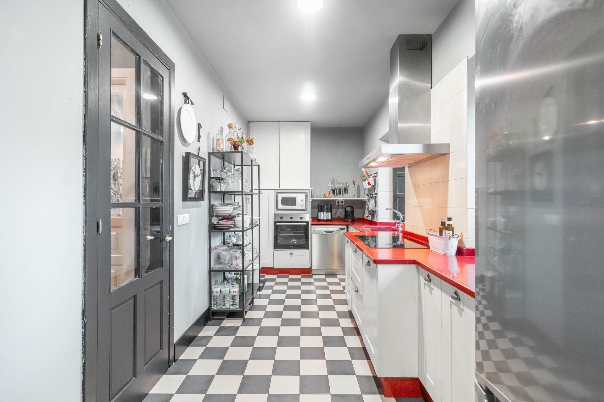 ? Una joya colonial en el corazón de Ribadeo: historia, diseño y lujo en una vivienda irrepetible