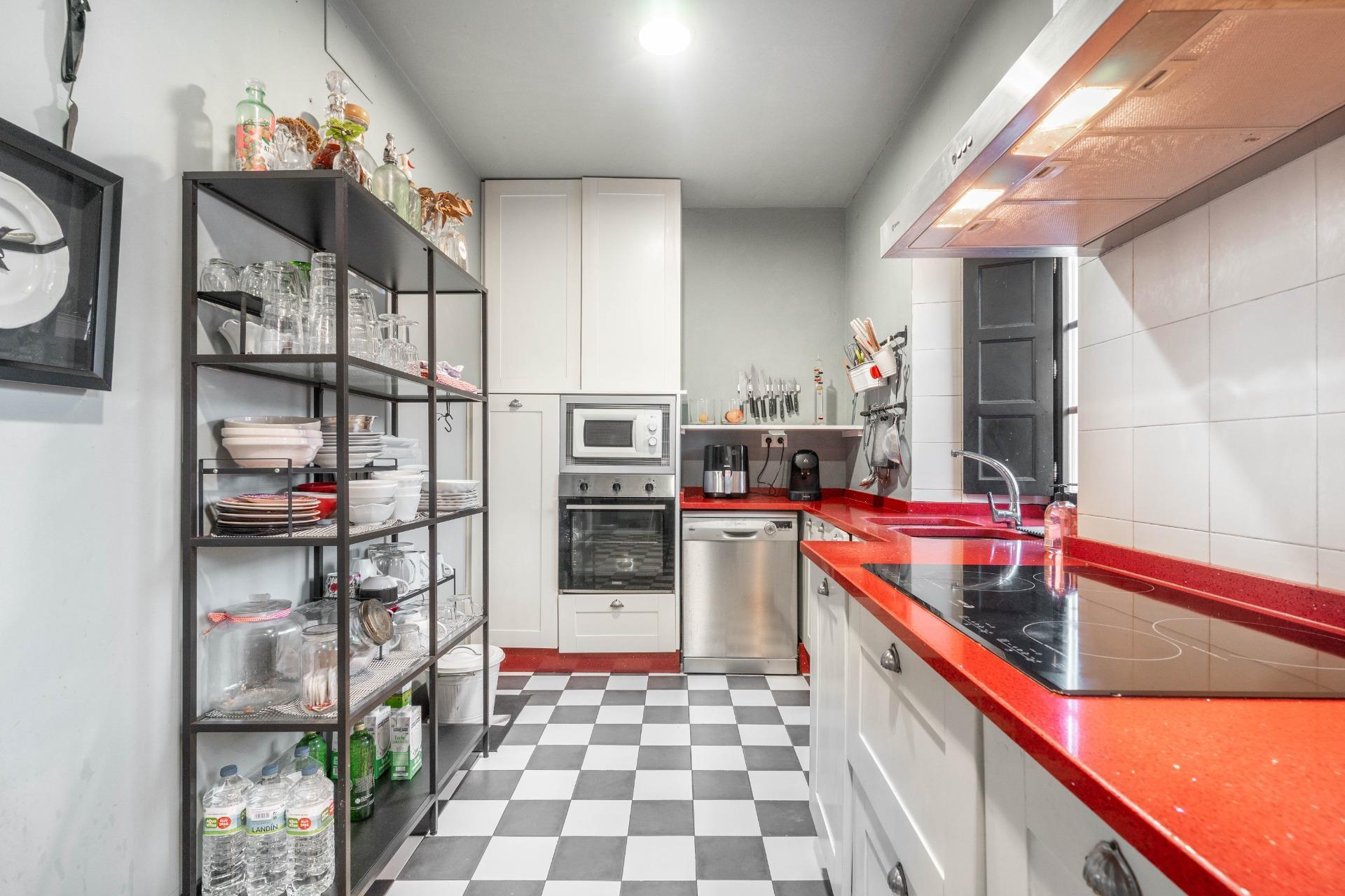 ? Una joya colonial en el corazón de Ribadeo: historia, diseño y lujo en una vivienda irrepetible