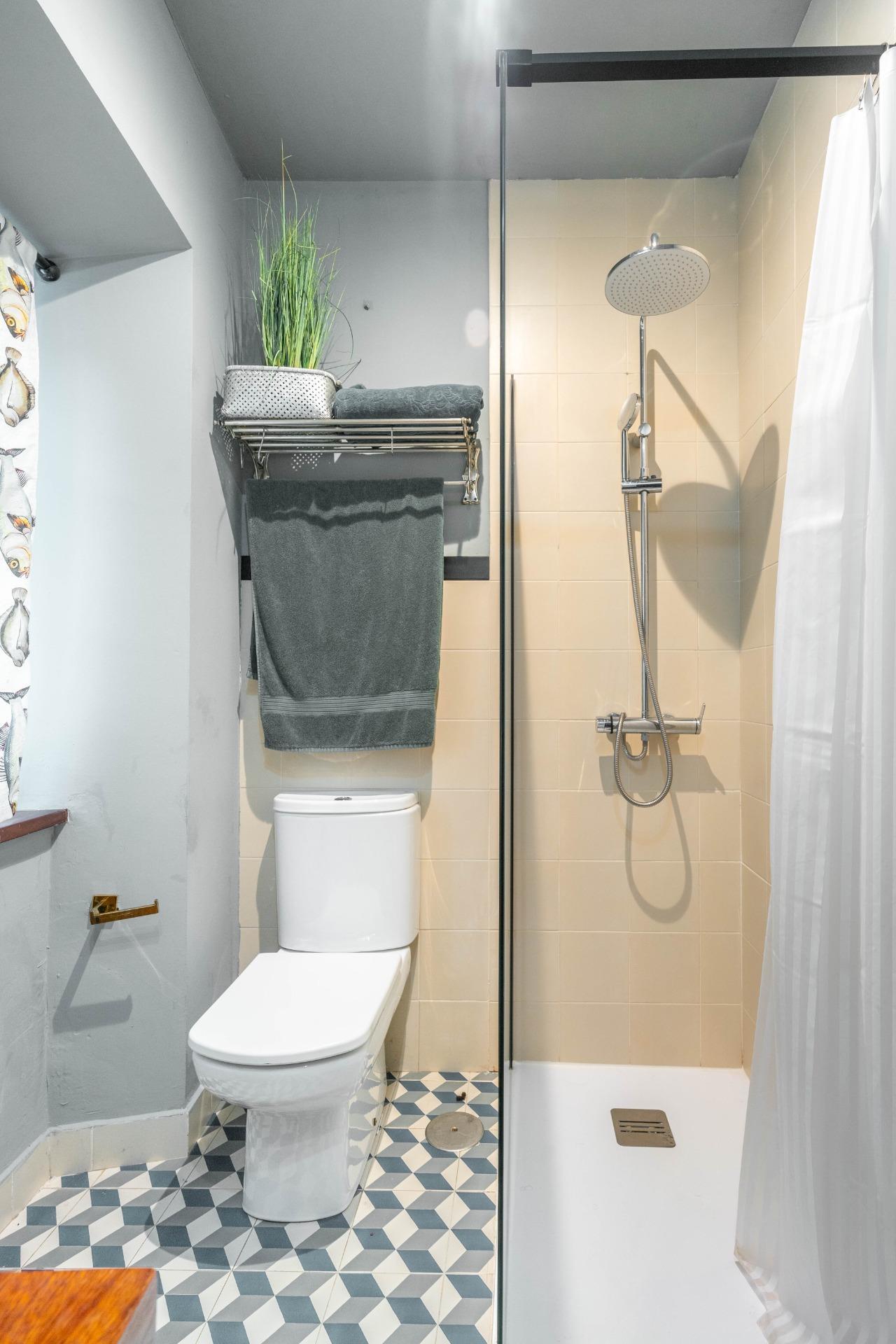 ? Una joya colonial en el corazón de Ribadeo: historia, diseño y lujo en una vivienda irrepetible