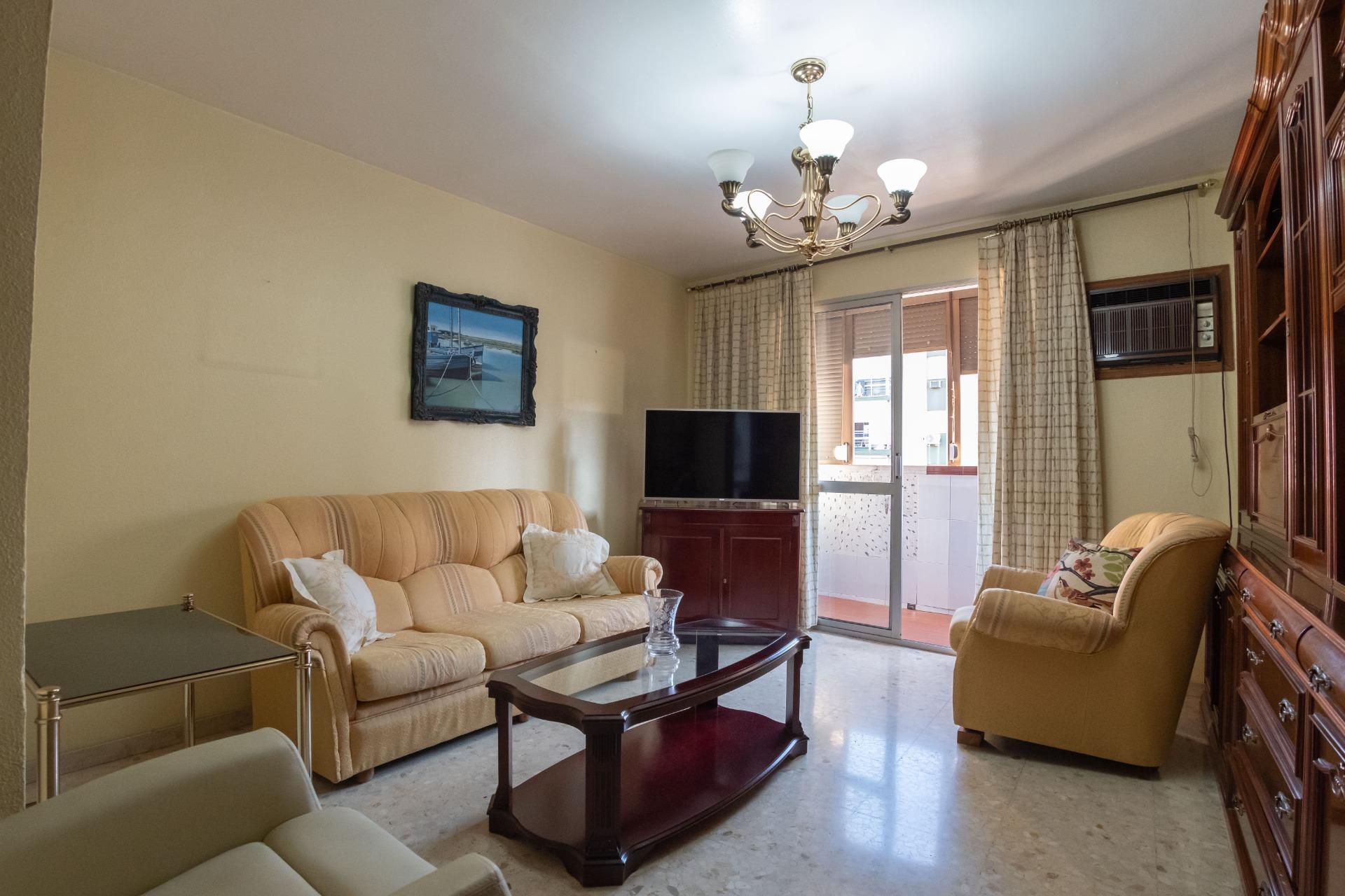 PISO EN VENTA C/ARROYO (SEVILLA)