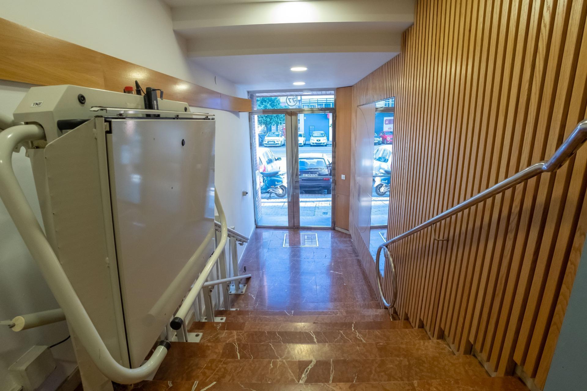 PISO EN VENTA C/ARROYO (SEVILLA)