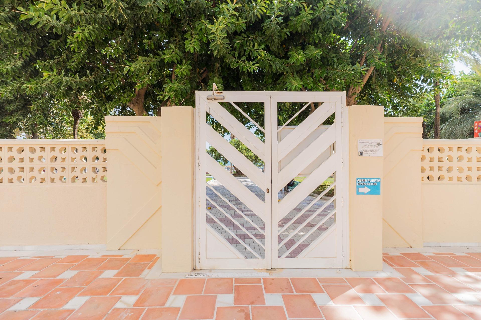 Exclusivo piso en venta La Carihuela Torremolinos.