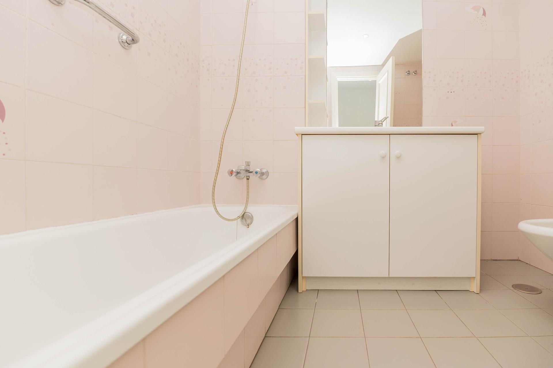 Exclusivo piso en venta La Carihuela Torremolinos.