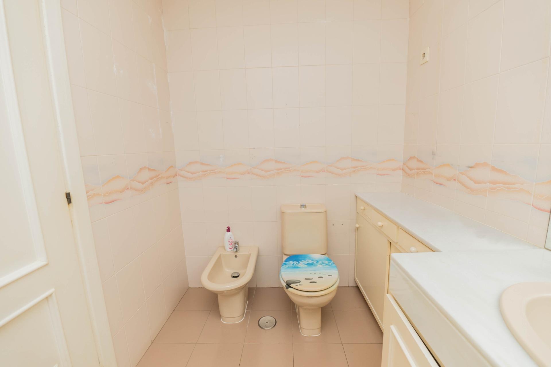 Exclusivo piso en venta La Carihuela Torremolinos.