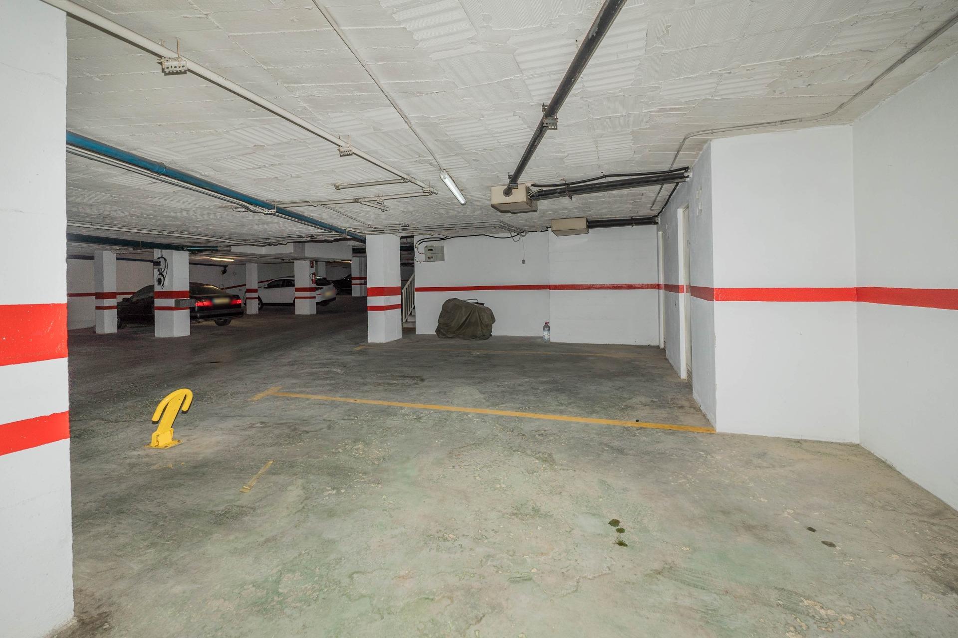 Exclusivo piso en venta La Carihuela Torremolinos.