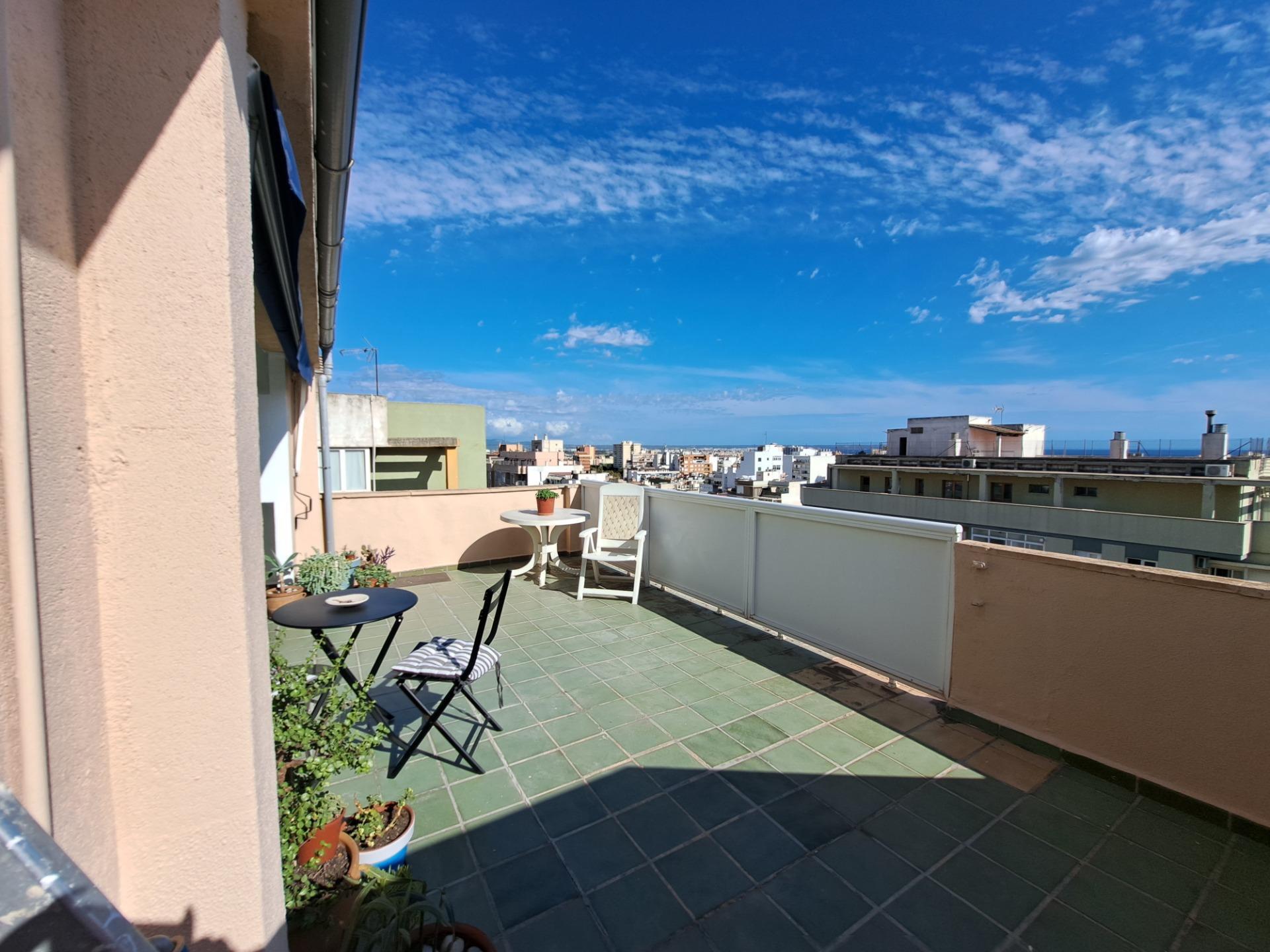 ATICO DUPLEX EN AVENIDAS PALMA