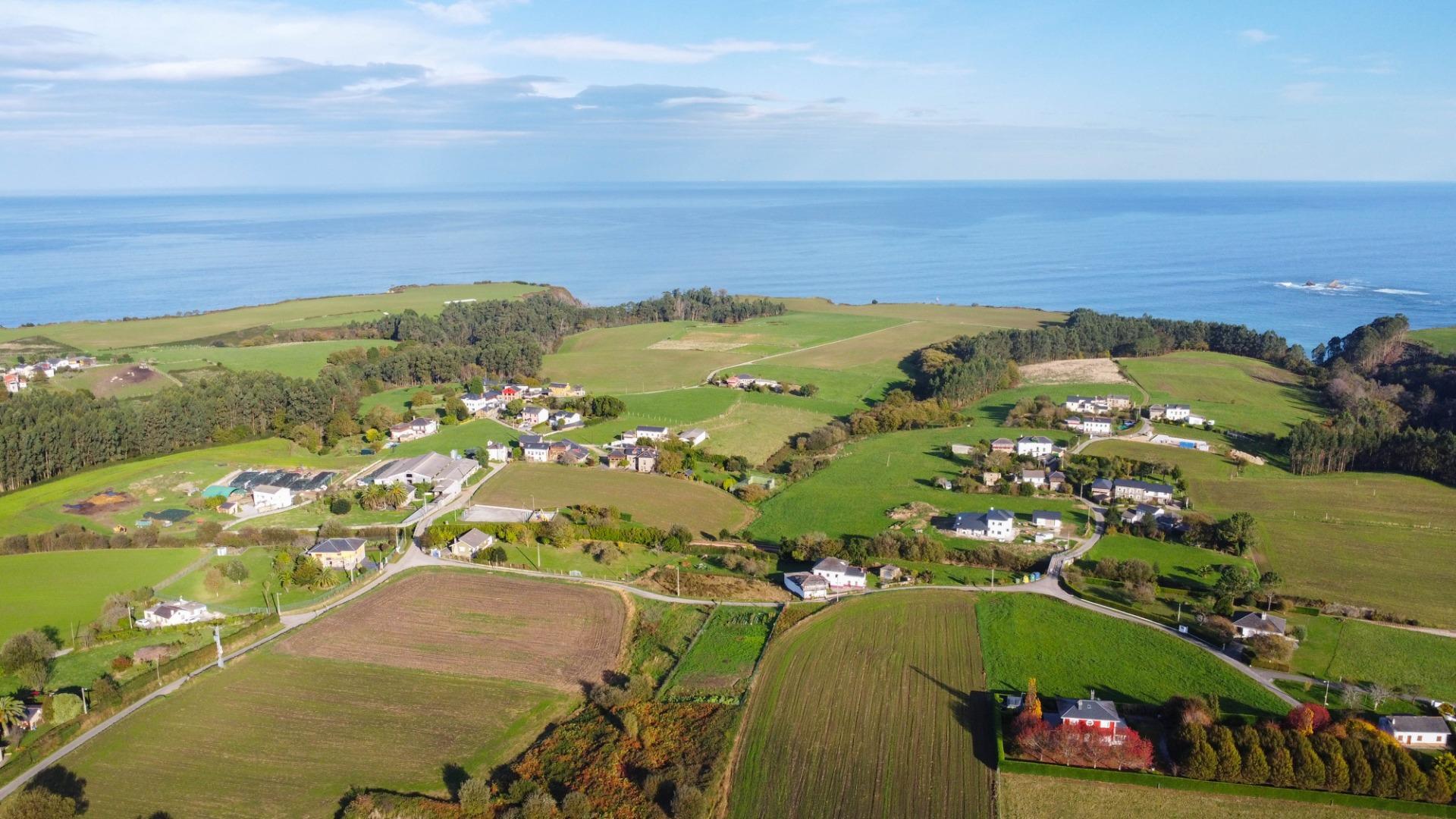 TERRENO EDIFICABLE EN VALDES