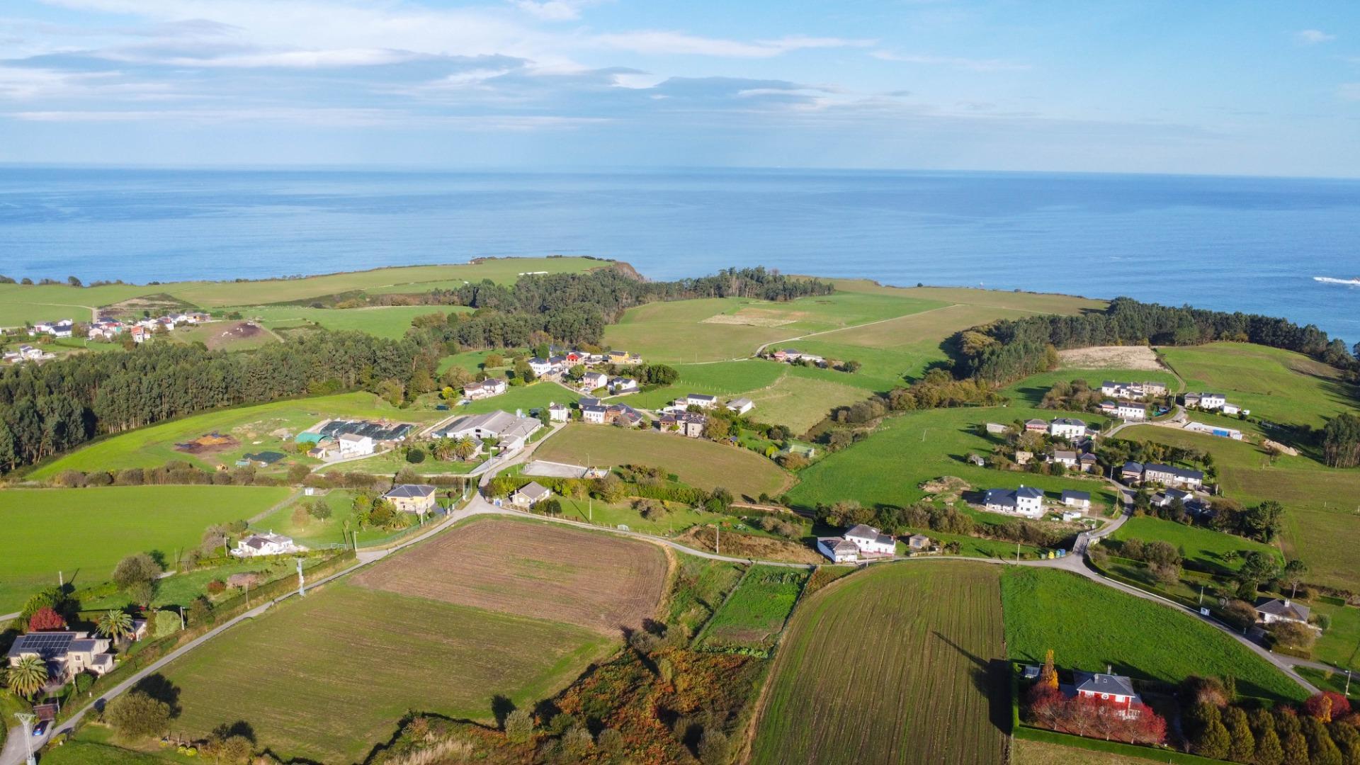 TERRENO EDIFICABLE EN VALDES