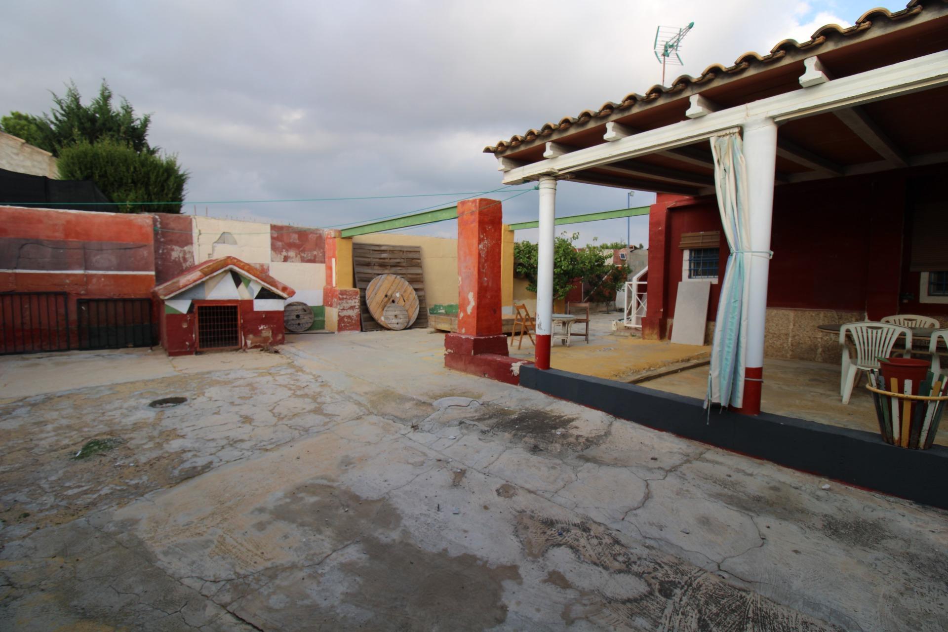 SE VENDE PARCELA RÚSTICA