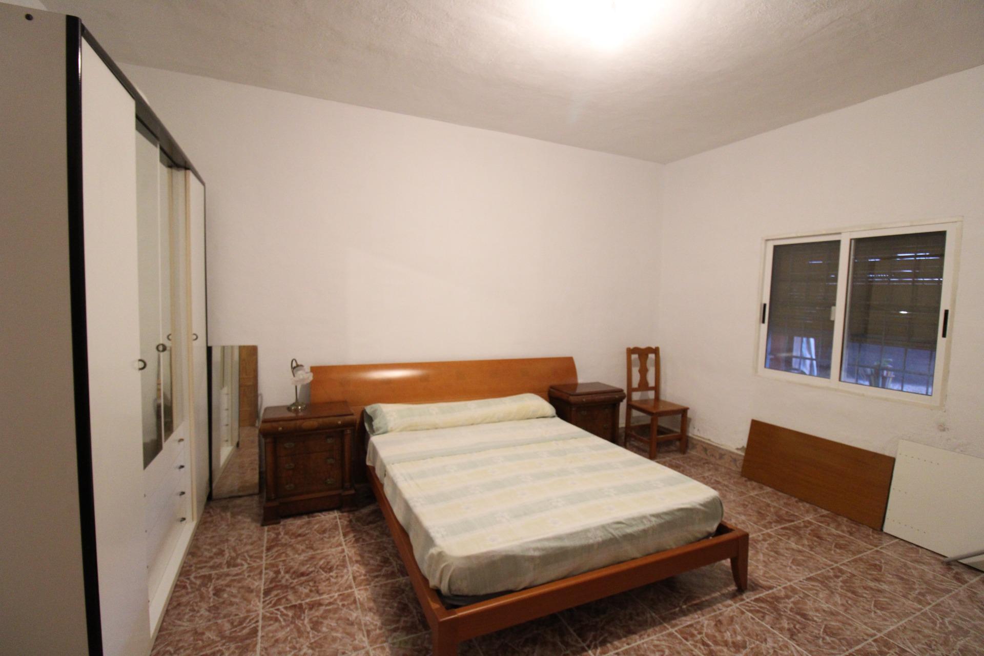 SE VENDE PARCELA RÚSTICA