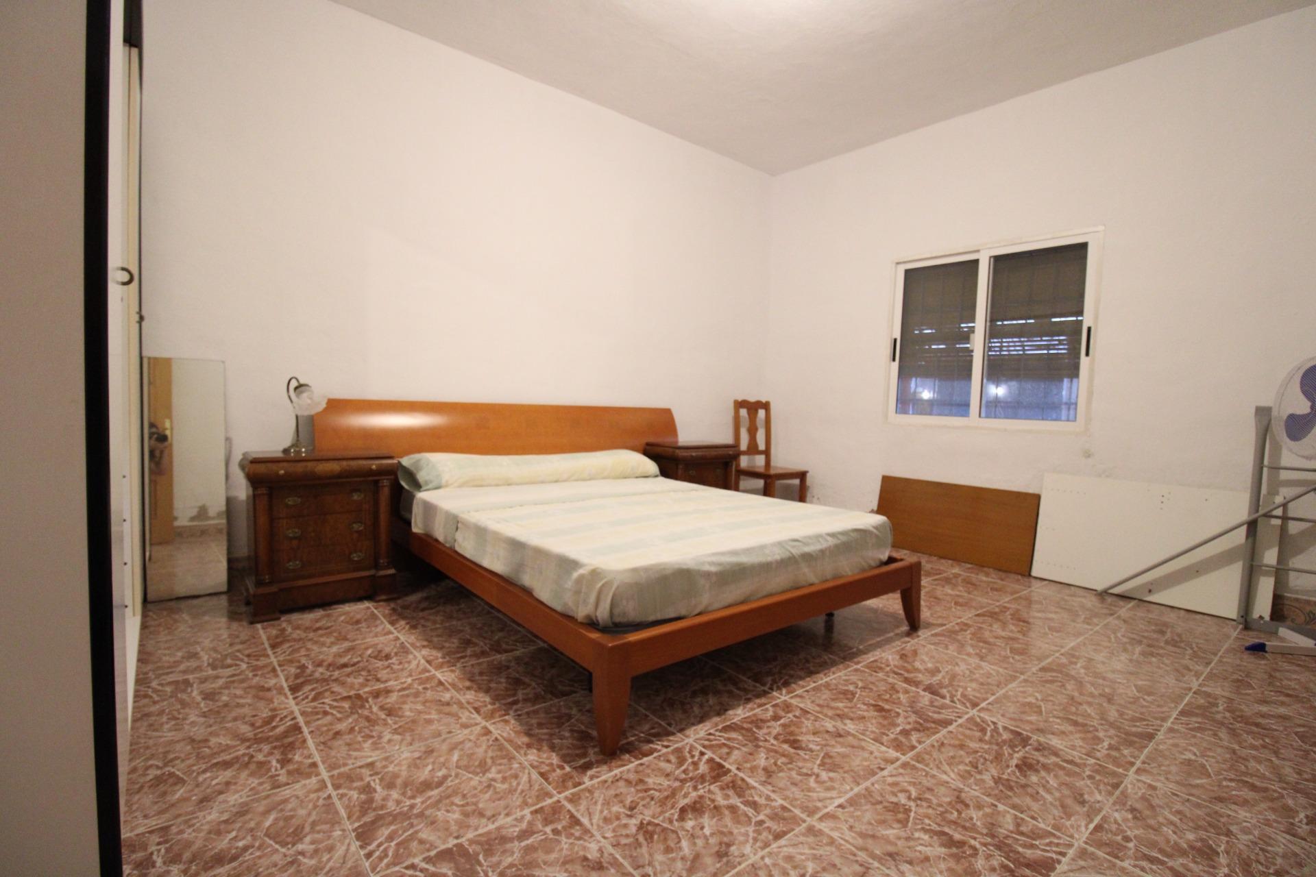 SE VENDE PARCELA RÚSTICA