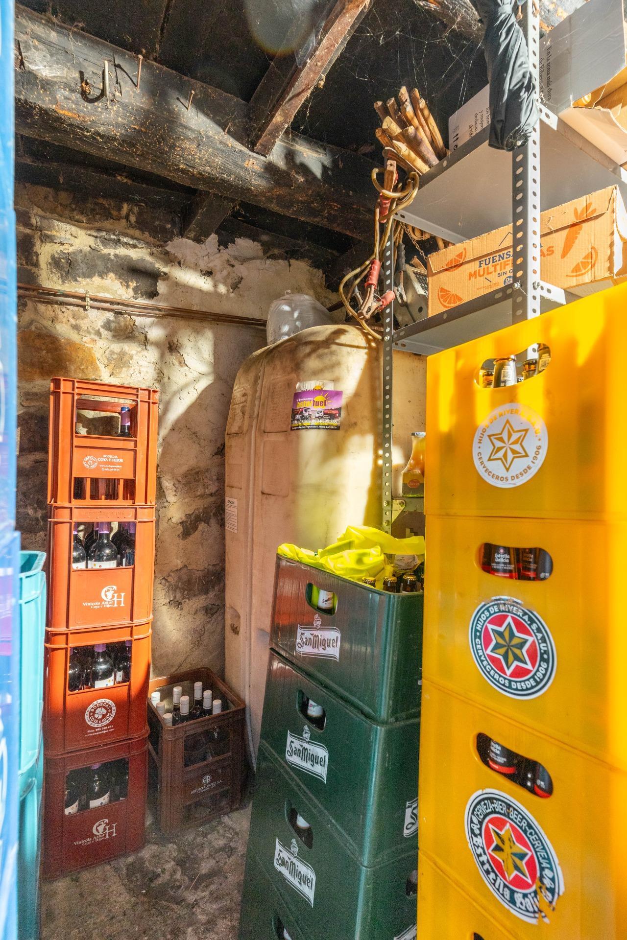 CASA Y RESTAURANTE EN VENTA EN CALEAO (CASO)