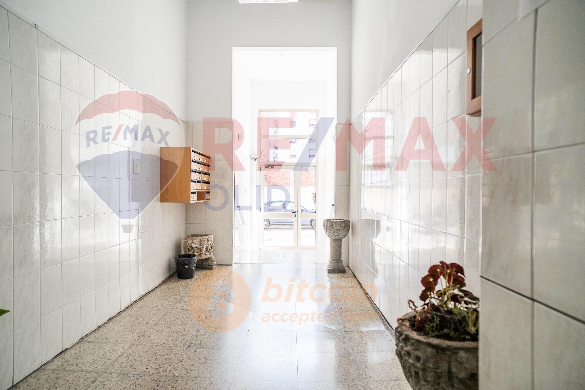 PISO REFORMADO EN AMADOR DE LOS RIOS TORRELAVEGA