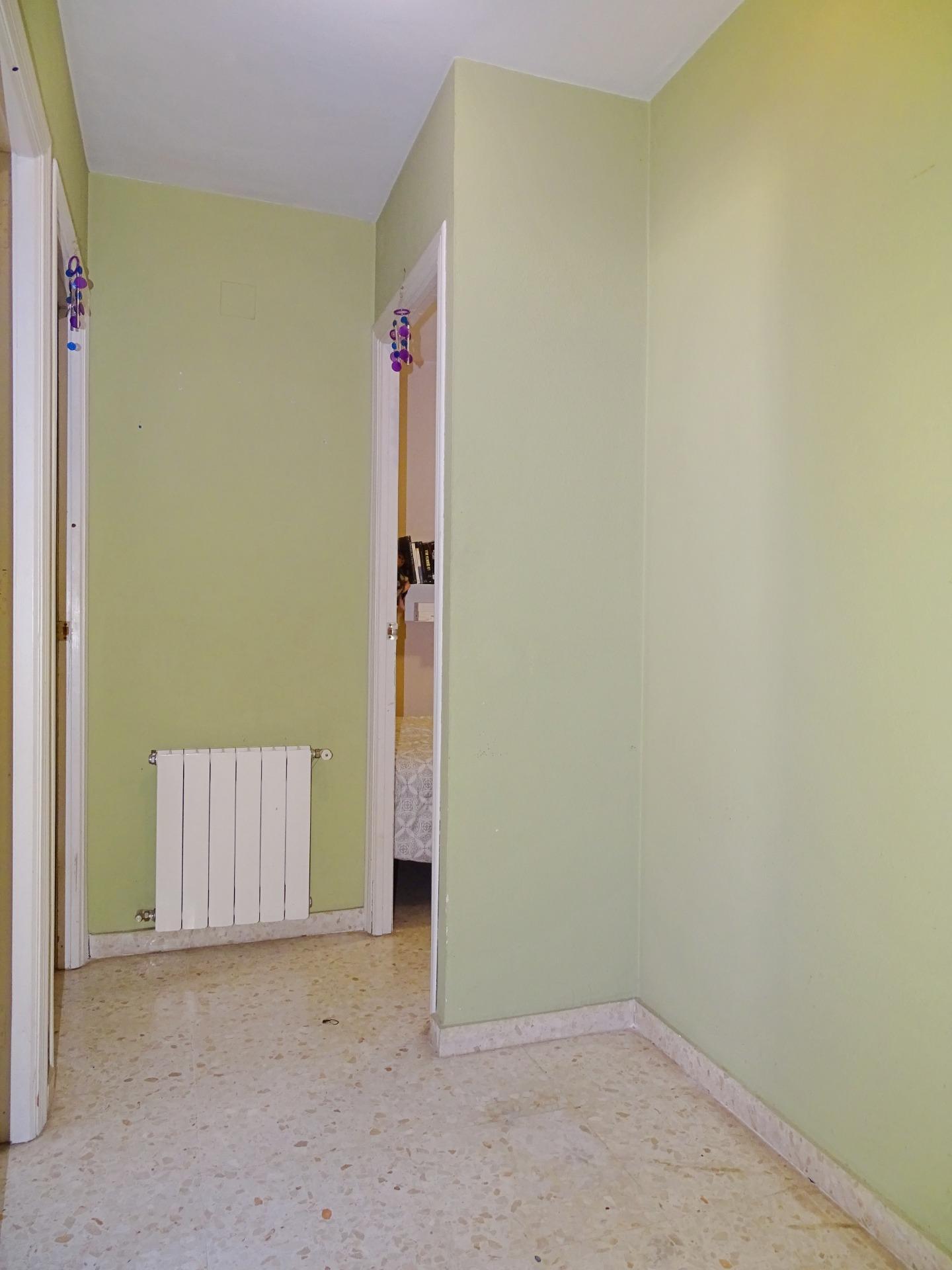 CASA ADOSADA EN VENTA (TOMARES)