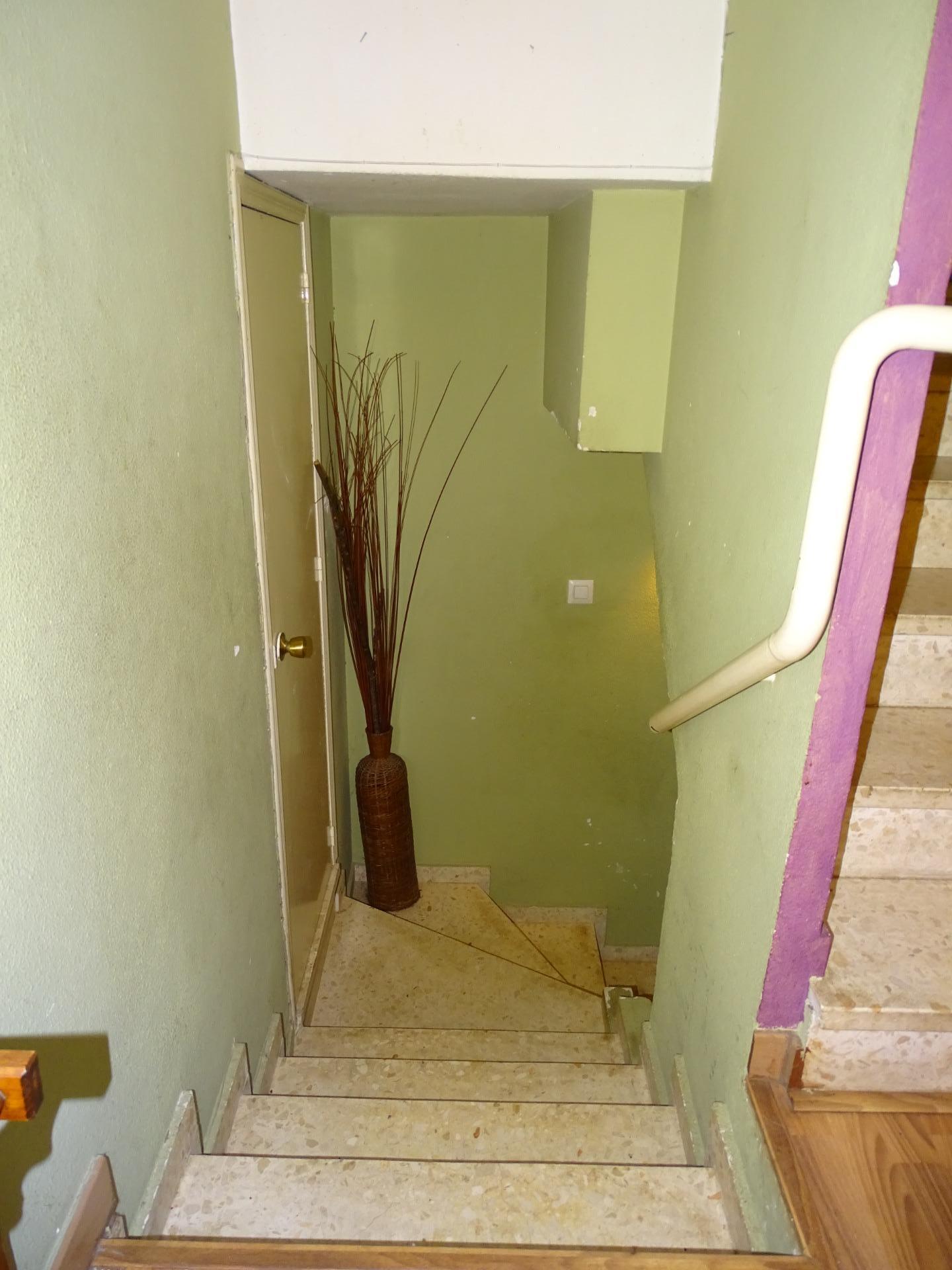 CASA ADOSADA EN VENTA (TOMARES)