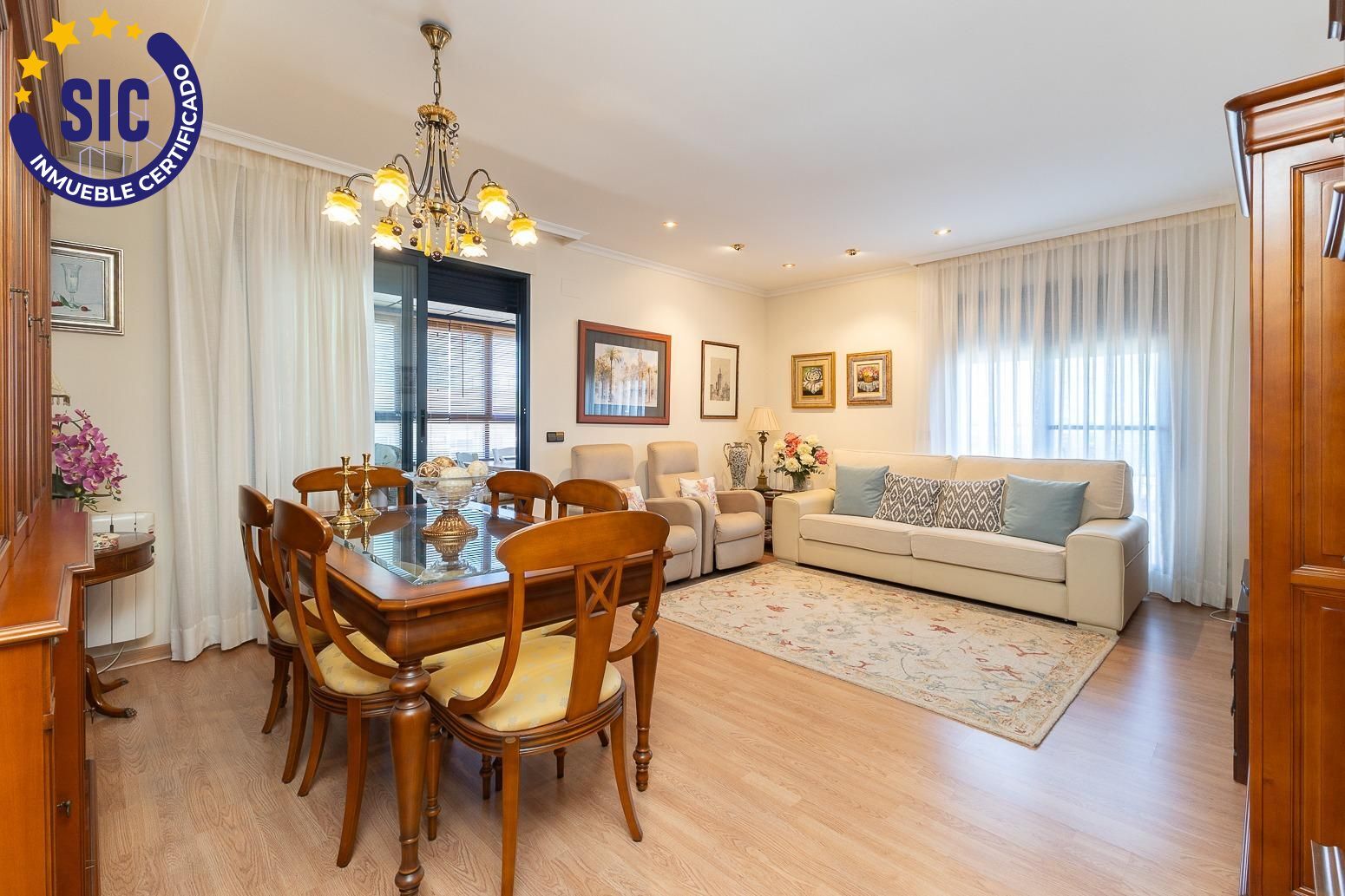 Ático en residencial premium con piscina en Mislata ? Gran terraza con vistas espectaculares