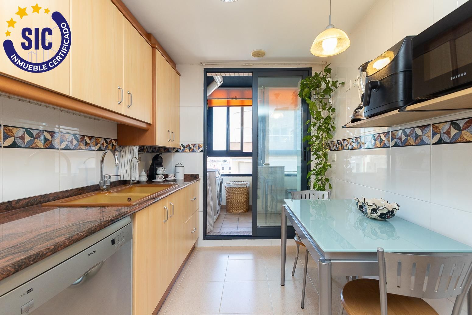 Ático en residencial premium con piscina en Mislata ? Gran terraza con vistas espectaculares