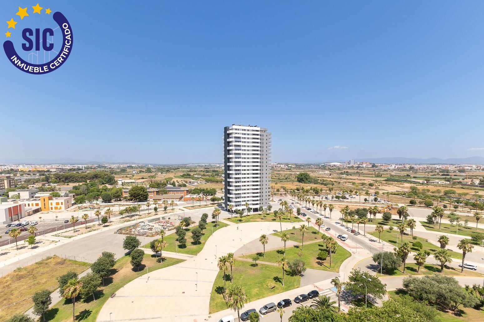 Ático en residencial premium con piscina en Mislata ? Gran terraza con vistas espectaculares