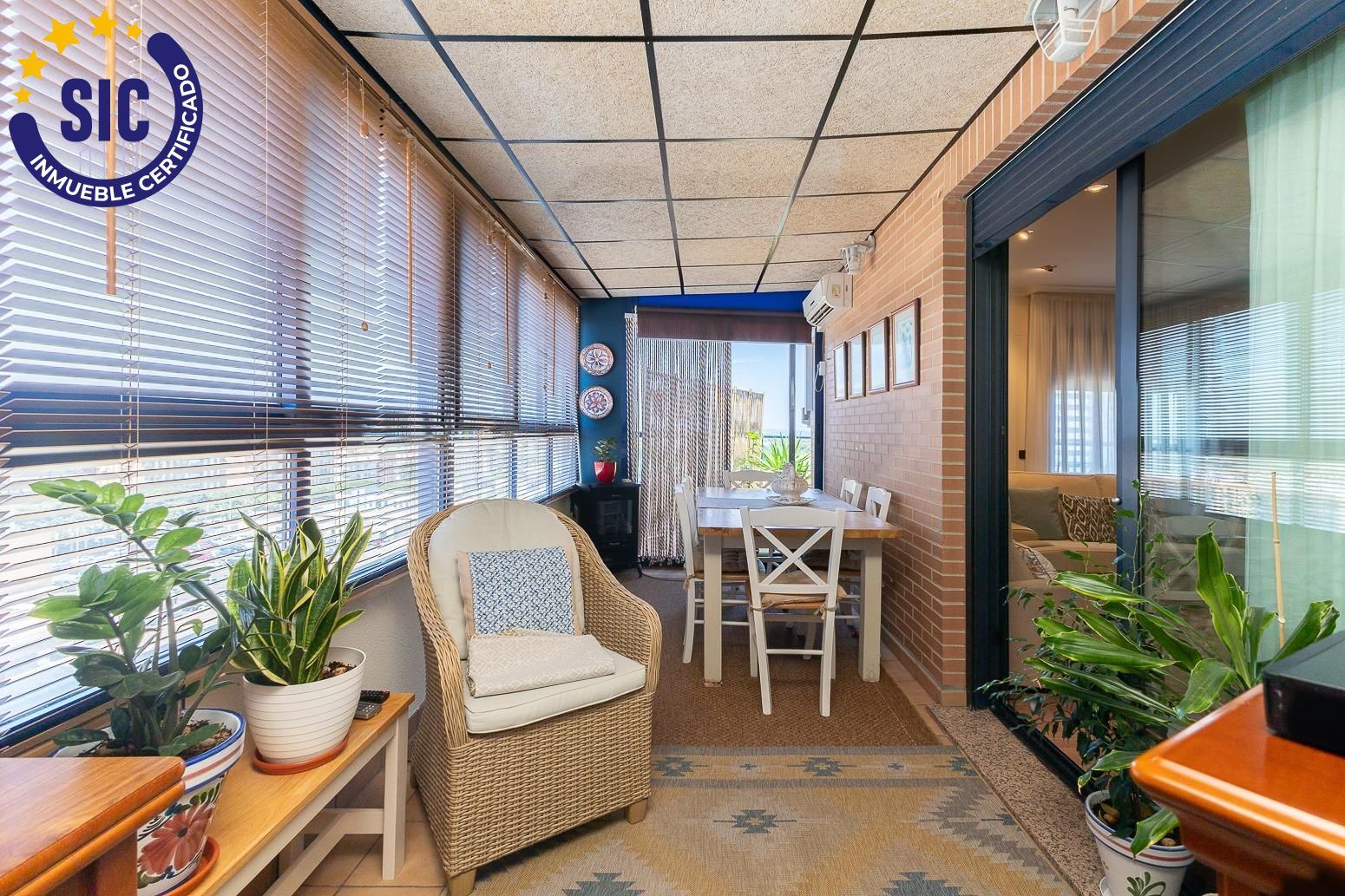 Ático en residencial premium con piscina en Mislata ? Gran terraza con vistas espectaculares