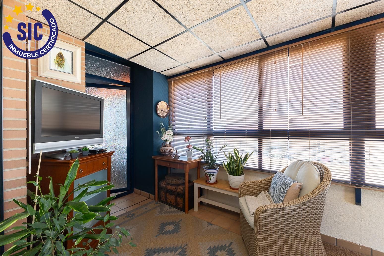 Ático en residencial premium con piscina en Mislata ? Gran terraza con vistas espectaculares