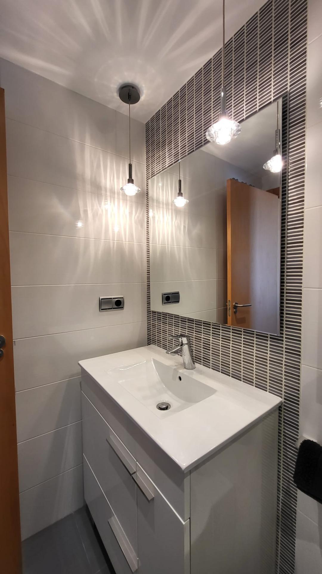 ESPECTACULAR APARTAMENTO EN PLAYA DE PILES. CERCA DEL MAR.